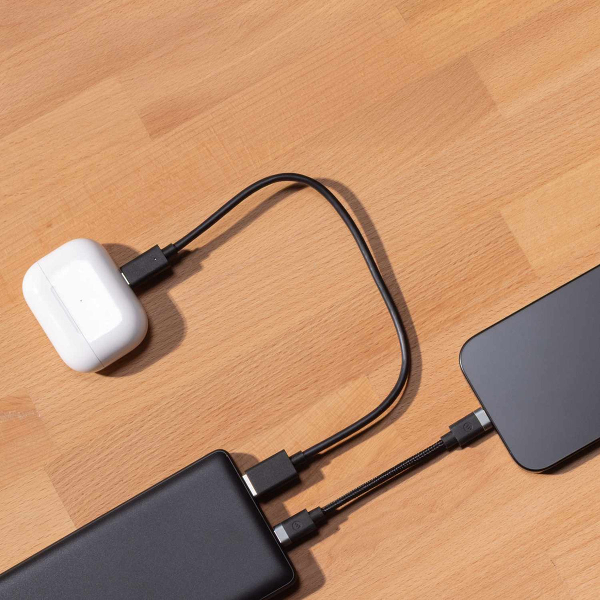 mophie Power Boost Batterie 10K mAh — Câble USB-C/USB-A port avec C-C noir
