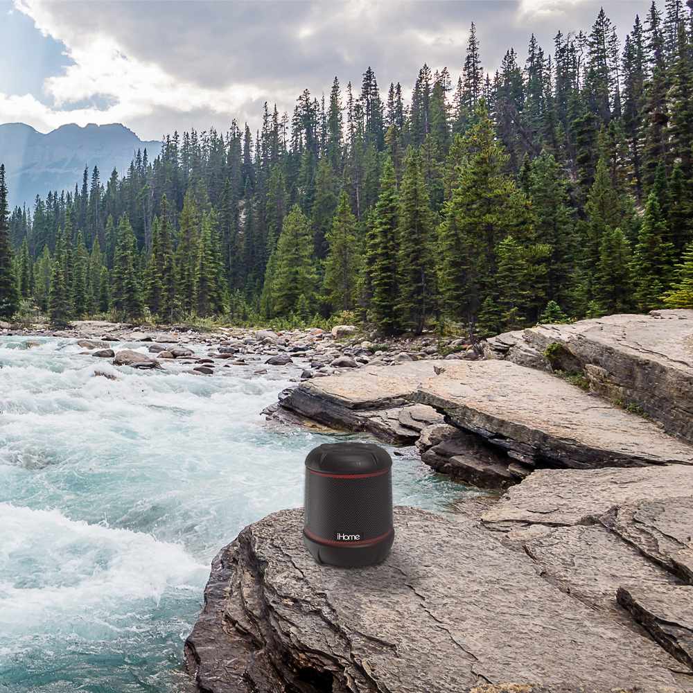 iBT155BX Waterproof Shockproof BT Speaker w/Accent Lighting Black
