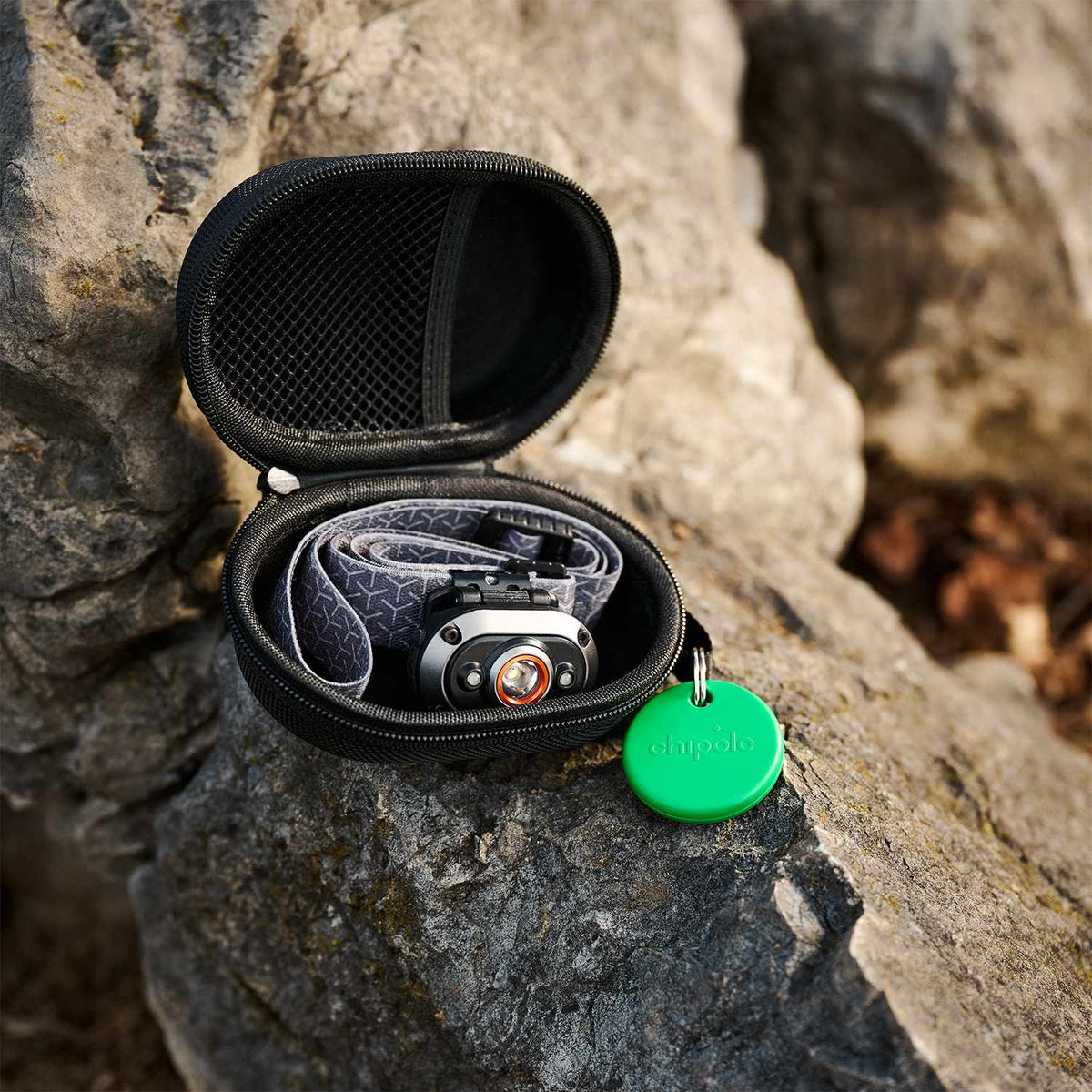 Chipolo POP Tracking Tag (Works with Google’s Find My Device or Apple Find My) Green