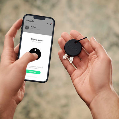 Chipolo POP 4 Pack Tracking Tag (Works with Google’s Find My Device or Apple Find My) Black/White/Red/Blue