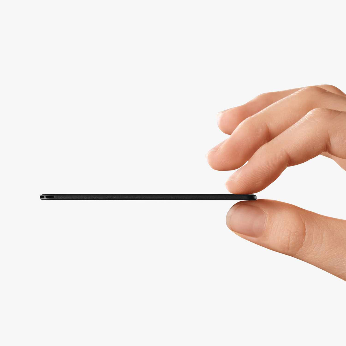 Chipolo CARD Tracking Tag (Works with Android's Find Hub Device or Apple Find My) Charcoal
