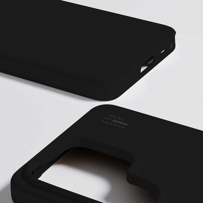 Ideal of Sweden Silicone Case Compatible w/Magnets Black for Samsung Galaxy S26 Ultra